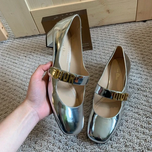 DIOR Miror Finish CA NEW size 38 - Picture 2 of 11